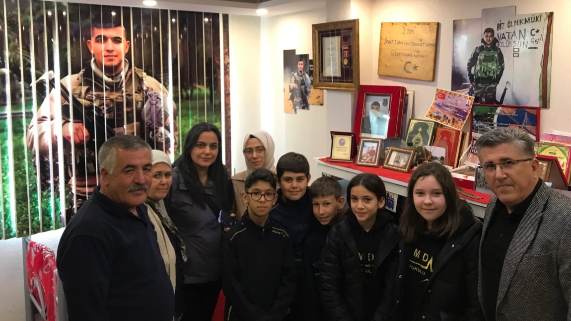 ÇEDES Projesi Şehitler Haftası Şehit Jandarma Uzman Çavuş Mehmet Dinek'in evini Ziyaret